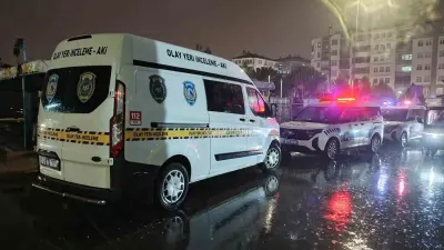 Samsun'da Bıçaklı Kavgada İki Kişi Yaralandı