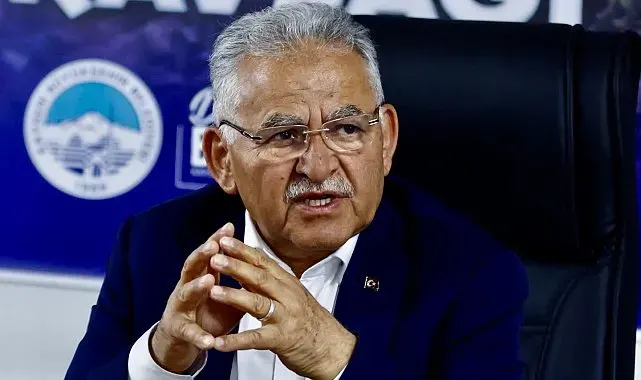 Kayserispor Onursal Başkanı Büyükkılıç: "Herkes üzerine düşeni yaparsa başarırız"