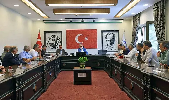 Talas'ta muhtarlarla hizmet zirvesi