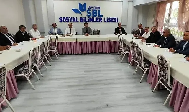 Aydın'da ilçe milli eğitim müdürleri bir araya geldi