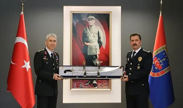 Emniyet teşkilatından jandarmaya anlamlı ziyaret