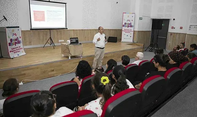 Mersin'de çocuk işçiliğine karşı farkındalık semineri