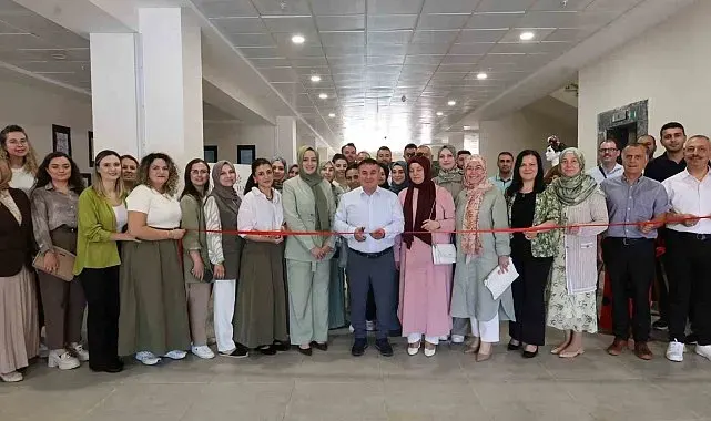 Öğrencilerin el emeği ürünleri sergide beğeni topladı