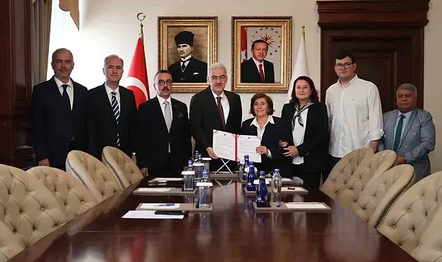 İnegöl'de 7 birimli Aile Sağlığı Merkezi için bağış protokolü imzalandı
