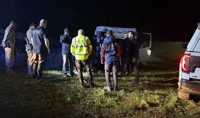 Hakkâri'de mahsur kalan 8 vatandaş kurtarıldı