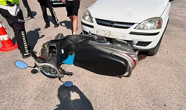 Tavşanlı'da otomobil ile motosiklet çarpıştı: 2 yaralı