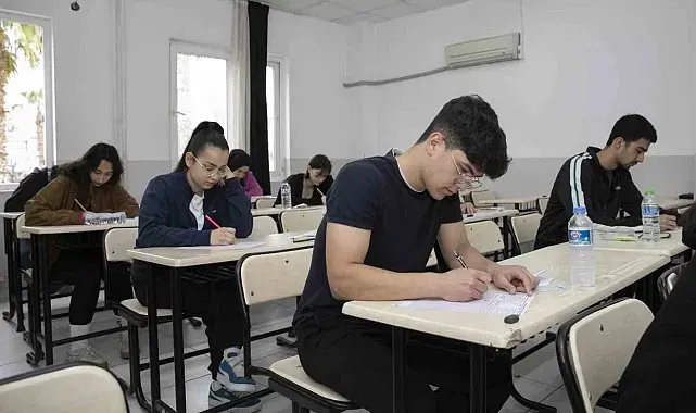 Mersin'de uzmanlardan YKS adaylarına önemli öneriler
