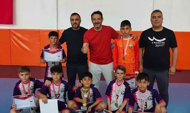 Sivas'ta parkenin yıldızları ödüllendirildi