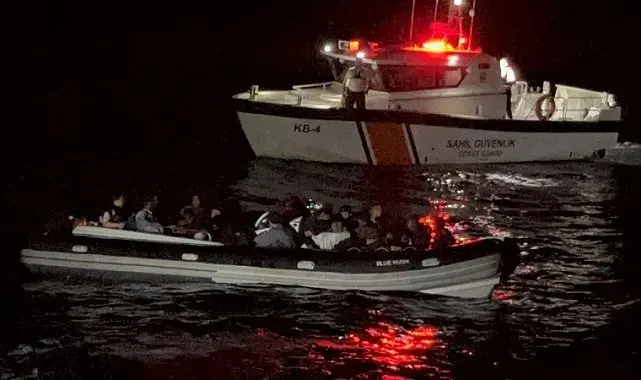 Aydın'da 32 düzensiz göçmen kurtarıldı
