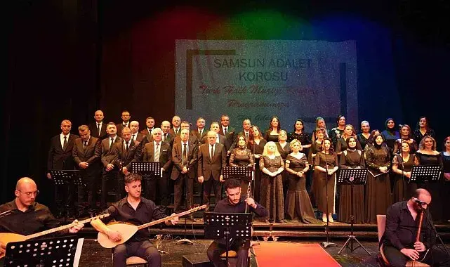 Samsun Adalet Korosu'ndan türkü şöleni