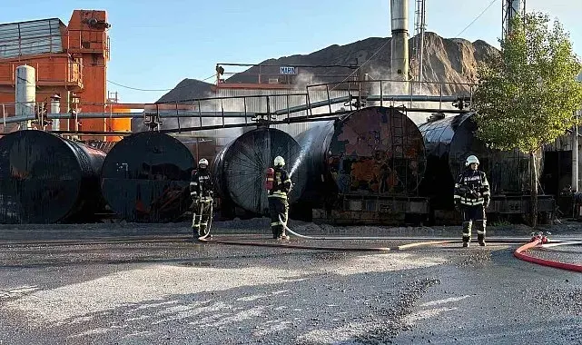 Kayseri'de asfalt şantiyesinde bitüm tankı alev aldı