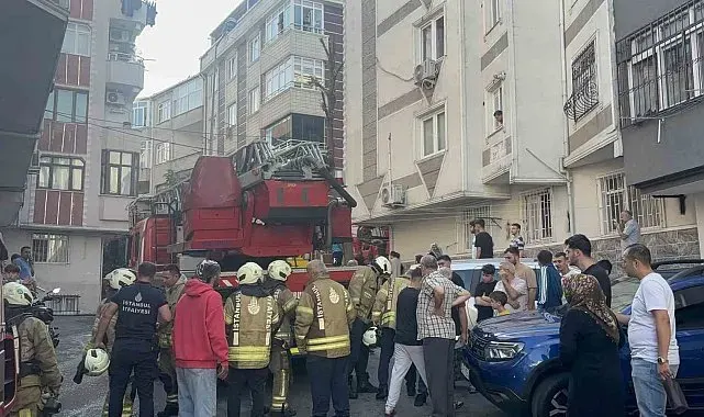 Gaziosmanpaşa'da 4 katlı binada korkutan yangın