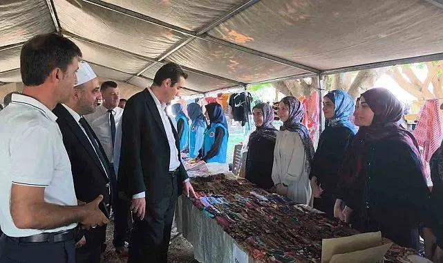 Bozyazı'da Kur'an Kursu öğrencileri için hayır çarşısı açıldı