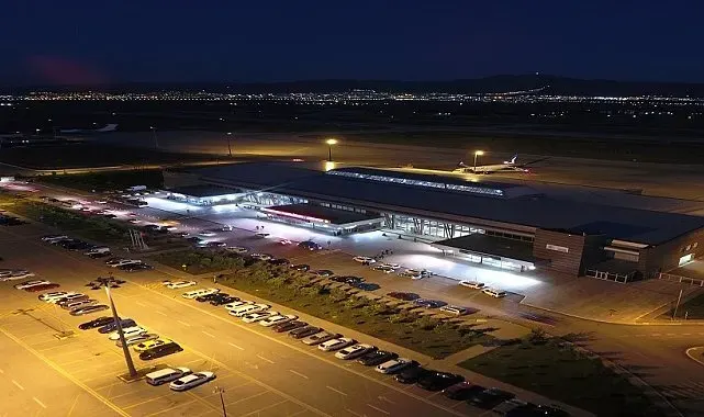 Mayıs ayında Erzurum Havalimanı'nda 100 bin 475 yolcuya hizmet verildi