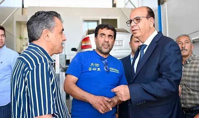 Başkan Geçit: "Yeşilyurt'un her noktasına hizmet götürüyoruz"