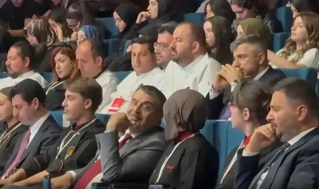 Gedizli öğrenci, Bakan Yusuf Tekin'i ilçelerine davet etti