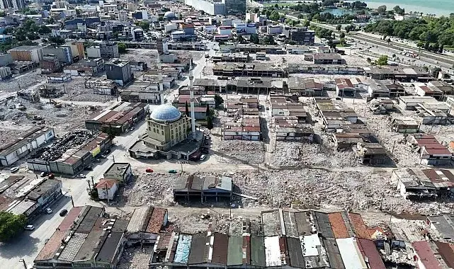 Gülsan Sanayi Sitesi'nde yıkımlar devam ediyor