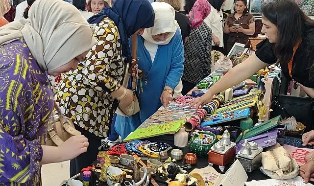 Kursiyerlerin el emeği göz nuruyla hazırladığı eserler görücüye çıkıyor