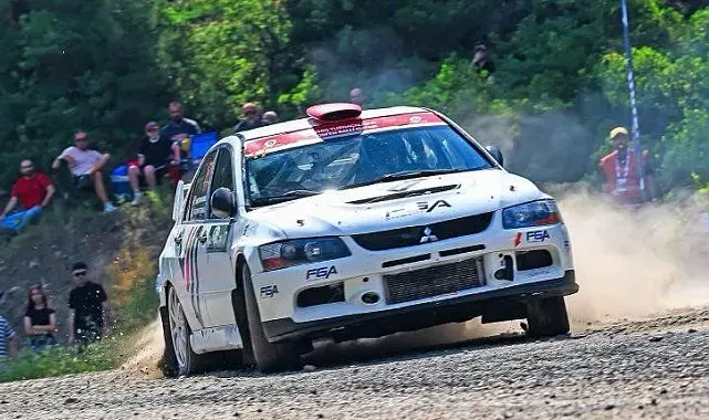 Osmangazi'de 50. Yeşil Bursa Rallisi nefes kesti