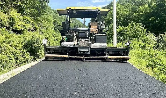 Sazköy'de sıcak asfalt çalışmaları başladı