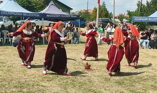 Taşlık'ta bir ilk: Kadınlar imece usulü folklor ekibi kurdu