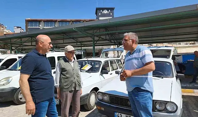 Demirci'nin Oto Pazarı bölgenin ticaret merkezi oldu