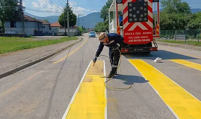 Trafik güvenliği için kasisler boyandı