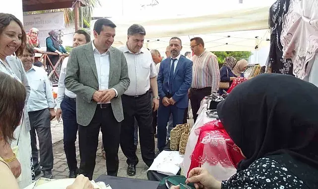 Havran'da Halk Eğitimi Merkezi yıl sonu sergisi açıldı