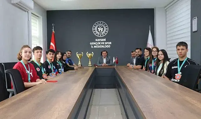 Dünya Kupası'ndan Kayseri'ye madalya yağmuru