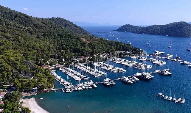 Bakan Kurum: "Akdeniz'in en büyük çevre koruma seferberliğini başlatıyoruz"