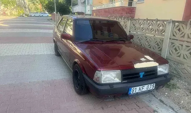 Çalıntı otomobil devriye ekiplerinden kaçamadı