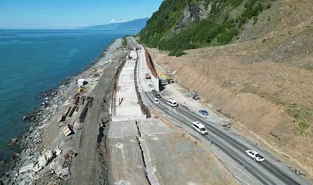 4 kişinin hayatını kaybettiği heyelan bölgesinde tünel çalışmaları aralıksız devam ediyor
