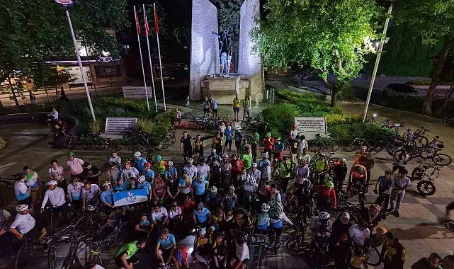 Denizli'de 400 bisikletli birlikte pedal çevirdi