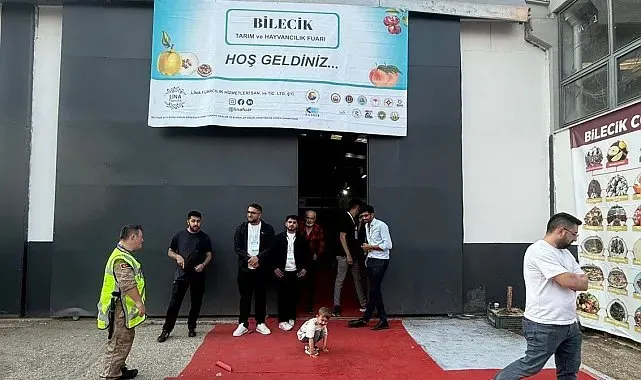 Çiftçinin fuarına çiftçi giremedi