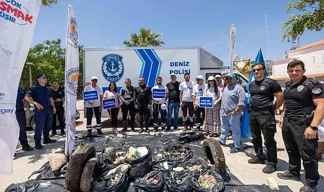 Plajdan 750 kilogram atık toplandı