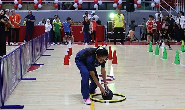 Yalova Çocuk Oyunları Şenliği renkli görüntülere sahne oldu