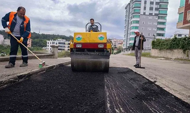 İlkadım'da yollar yenileniyor