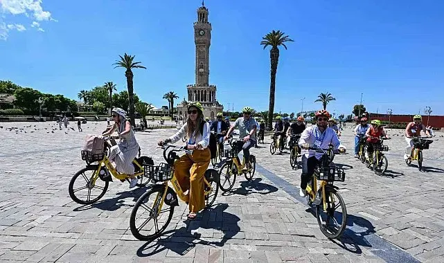 İzmir'de fuarcılığın uluslararası liderleri buluştu