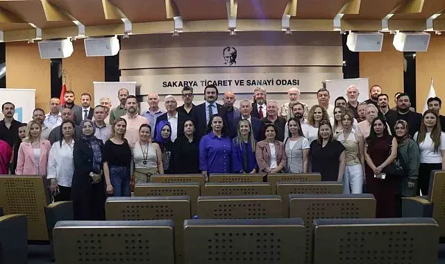 Sakarya'da Basın İlan Kurumu'ndan gazetecilere önemli eğitim