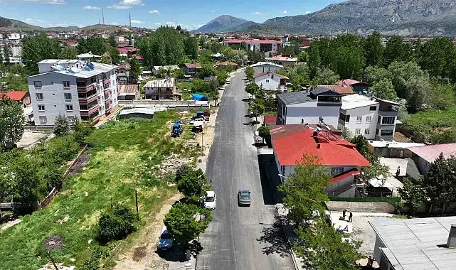 Göksun'da Atatürk ve Yunus Emre Caddeleri yenilendi