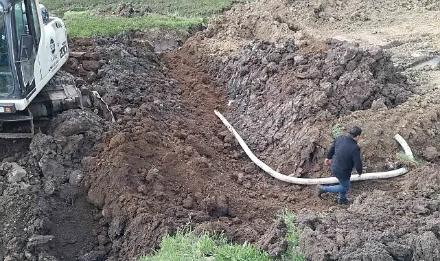 Iğdır'da yayla ve köy yollarında çalışmalar sürüyor