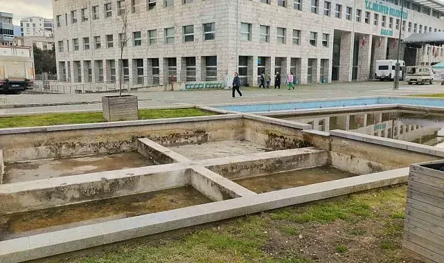 Nilüfer'de atıl süs havuzları kent bahçesine dönüşüyor