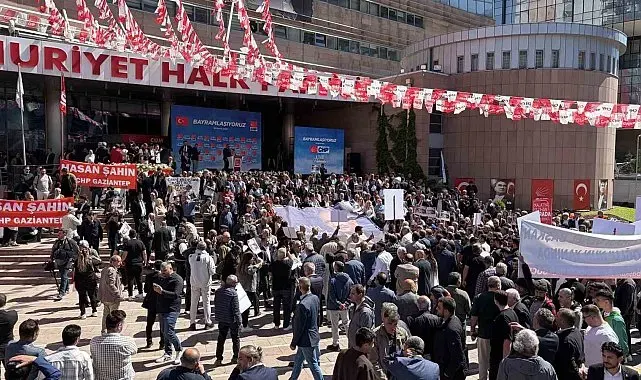Kılıçdaroğlu'nun bayramlaşma programı öncesi CHP Genel Merkezi'nde hazırlıklar tamamlandı