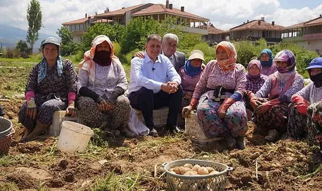 Başkan Tugay'dan yol ve asfalt sözü