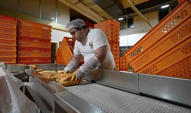 Kayseri Büyükşehir, günde 100 bini aşan ekmek üretiyor