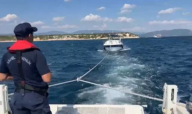 Sürüklenen teknedeki 4 kişi kurtarıldı