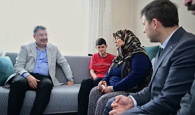 Vali Yılmaz, engelli Mehmet Doğan ve ailesini ziyaret etti