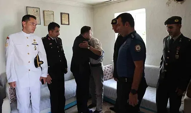 Kaymakam Acar gazilerle ve şehit aileleriyle bir araya gelerek bayramlaştı