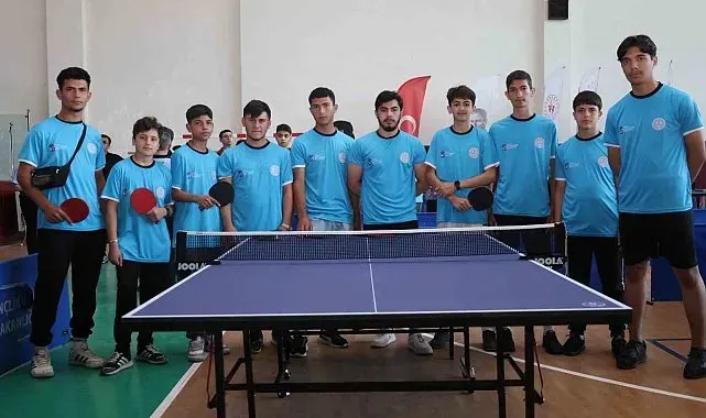 Hatay'da 600 öğrenci İmam Hatip Spor Oyunlarında ter döktü
