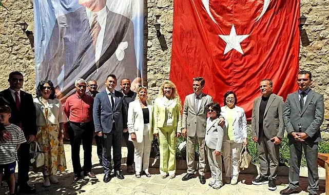 Çeşme Kalesi'nde bayramlaşma programı düzenlendi
